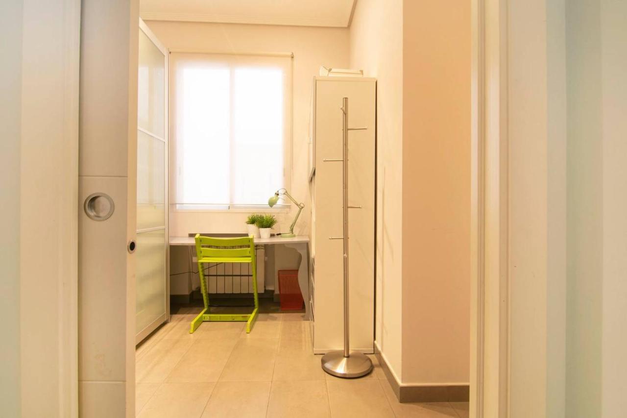 Cozy Apartment Near San Miguel Market By Batuecas Madrid Kültér fotó